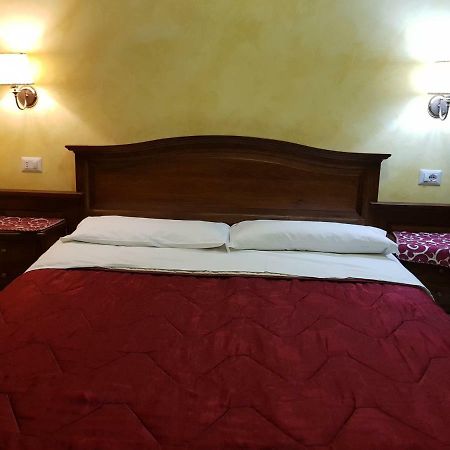 3 Lati Di Pitagora B&B Rome Extérieur photo