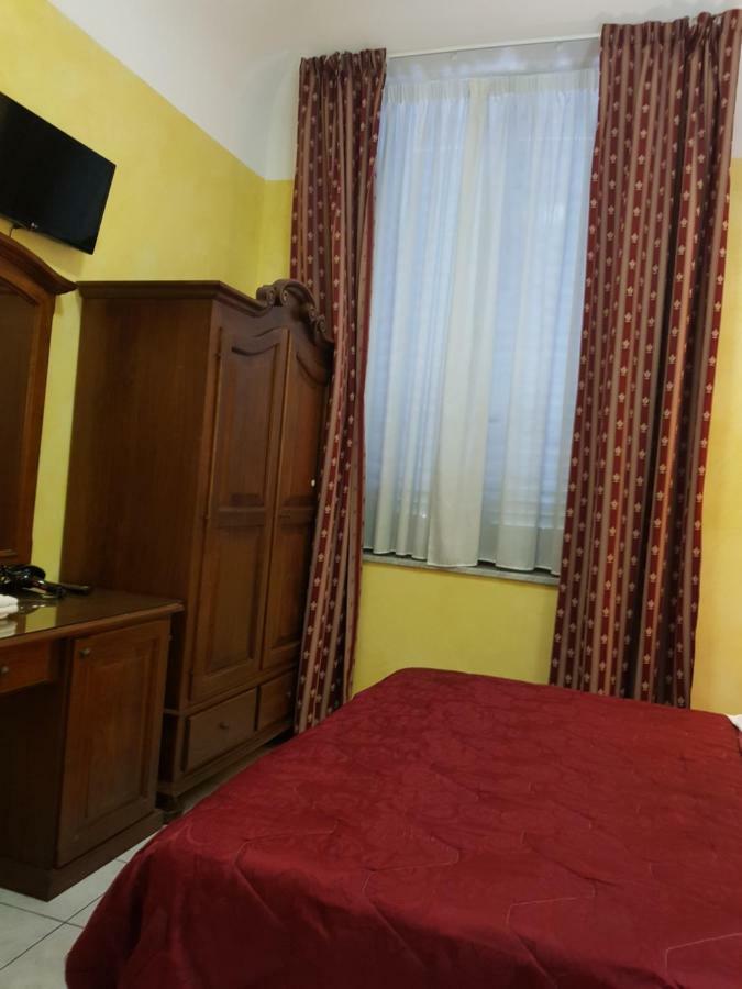 3 Lati Di Pitagora B&B Rome Extérieur photo