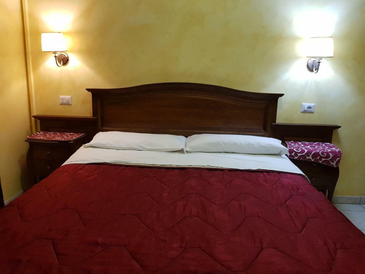 3 Lati Di Pitagora B&B Rome Extérieur photo